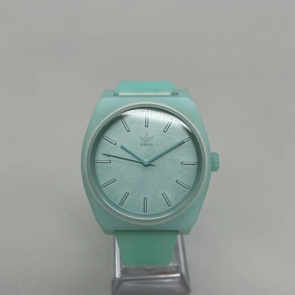 Adidas Process_SP1 Mens Watch 38mm Green Dial Silicone Strap 50M New Battery